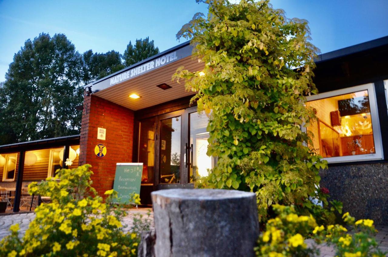 Nature Shelter Hotel Asljunga Exterior photo