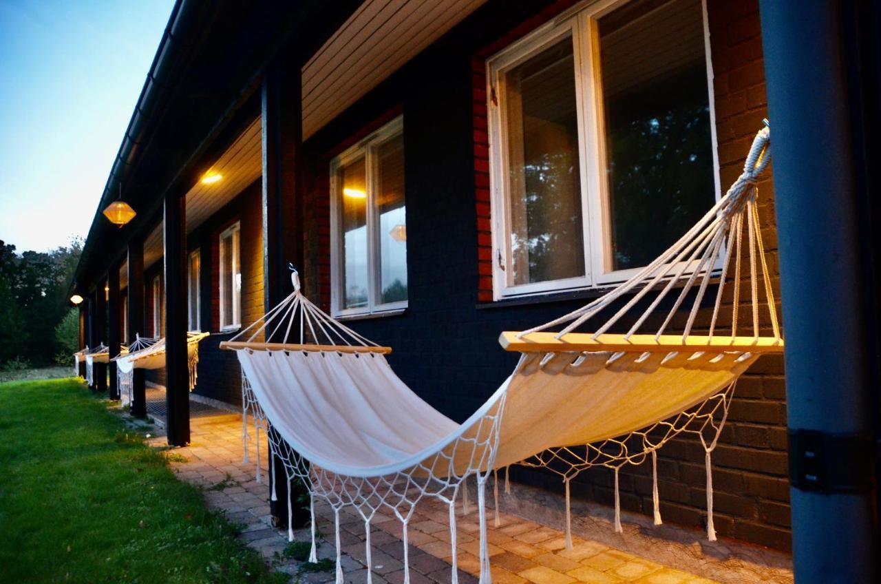 Nature Shelter Hotel Asljunga Exterior photo